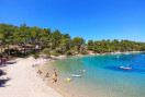 Camp Vira ****