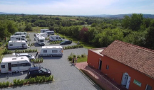 Camp Zaglav * 