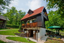 Camping Etno kuca pod Okicem **** 