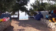Camp Labadusa ** 