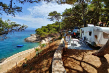Camp Holiday ** 