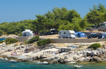 Camp Nudist ** 