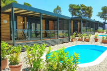 Camp Morenia Beach Resort **** 6B Bungalows