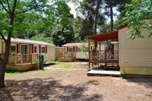 Camping Mia ** 