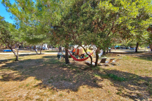 Camping Jazina ** 