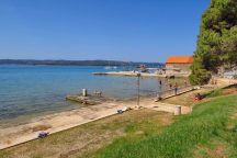 Camp Djardin ** 