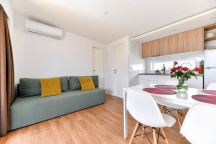 Camping Ugljan **** mobile homes