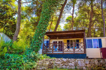 Kamp Arena Tašalera ** 