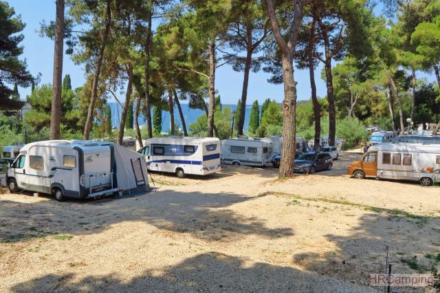  Kamp Porton Nature Hideouts *** 