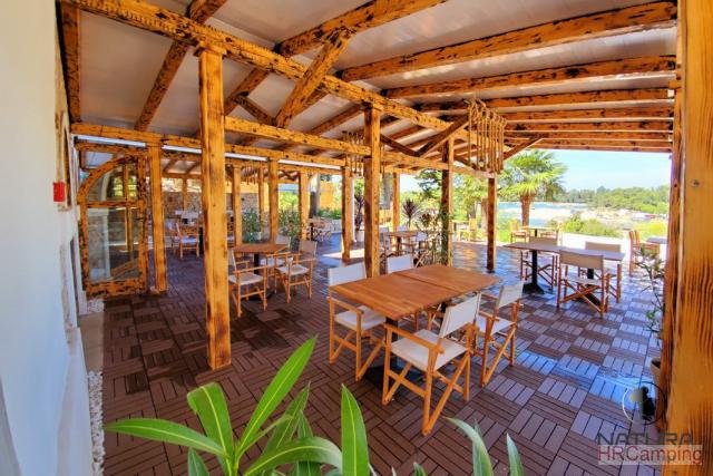  Kamp Porton Nature Hideouts *** 