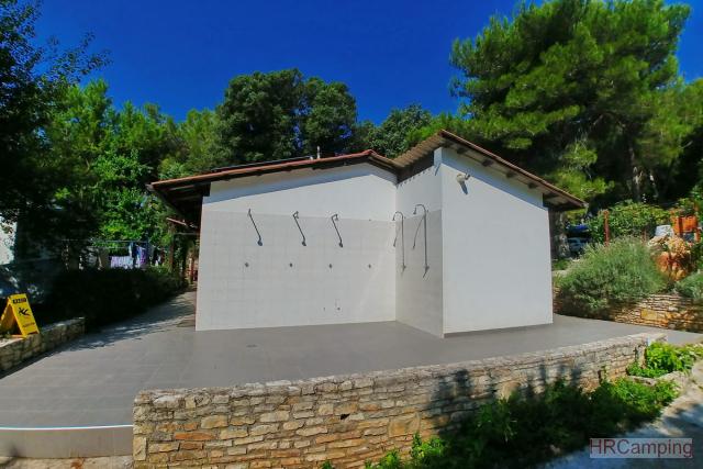 Kranjski kamp *** 