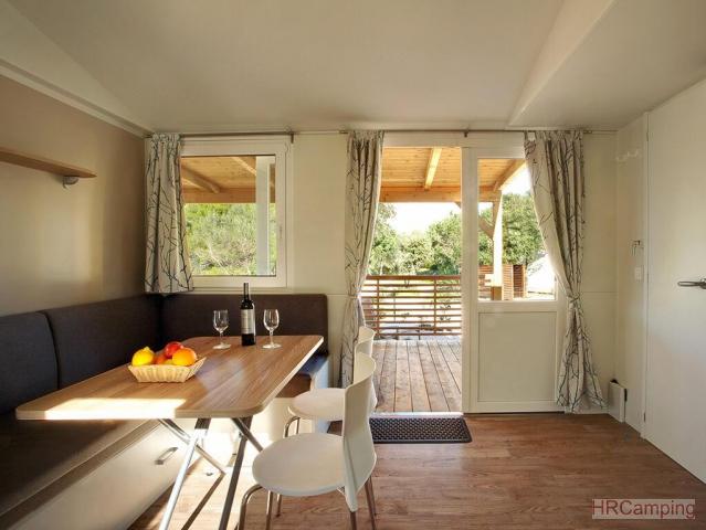 Camp Solitudo *** Mobilhomes