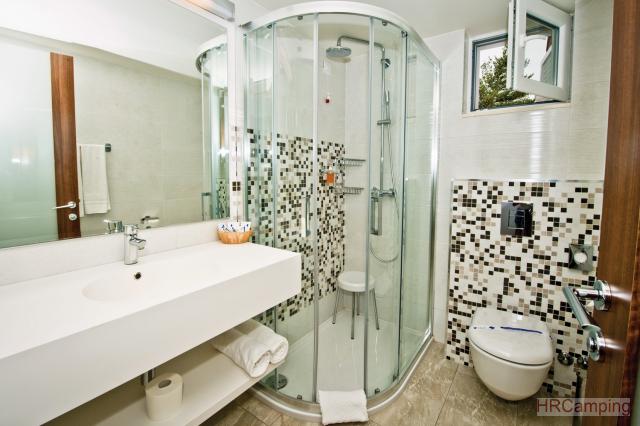 Camping Zaton Holiday Resort **** 2-4B Apartments